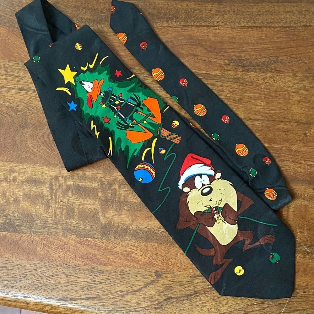 Looney Tunes Christmas Black Tie
